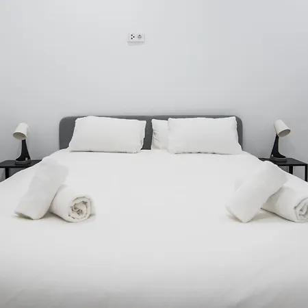 Comfortable 1 Bathroom Apartment