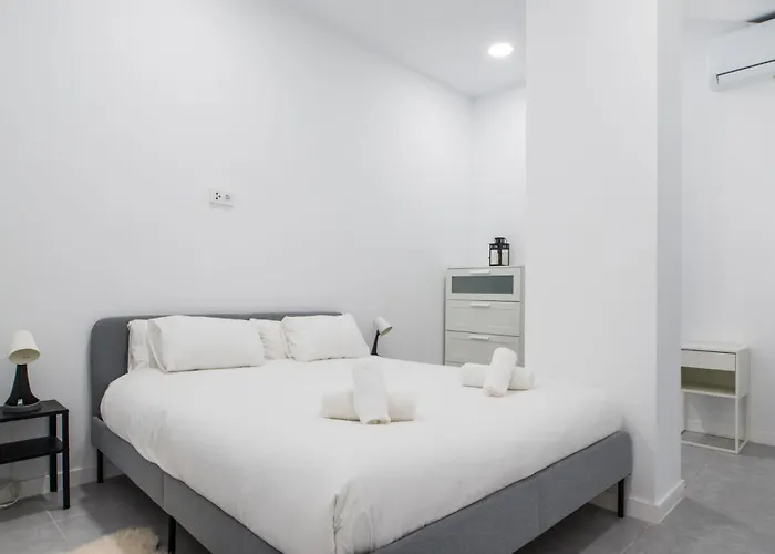 Comfortable 1 Bathroom